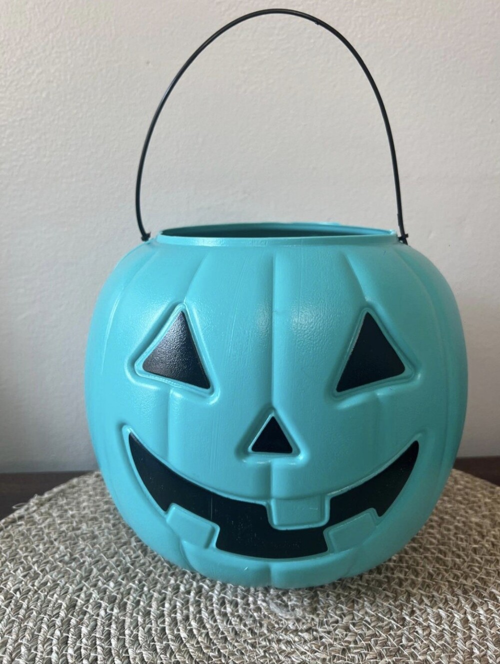 Halloween Pumpkin Teal JOL Blow Mold Bucket Pail Trick-or-Treat.